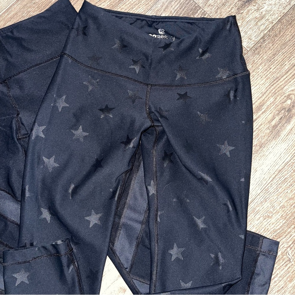 Leggings 90 Degree by Reflex Two Pair Size Small Black